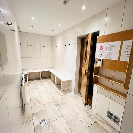 Wellness-apartment Seefeld And Chill Im Zentrum Mit Pool, Sauna Und Netflix For Free Apartamento *