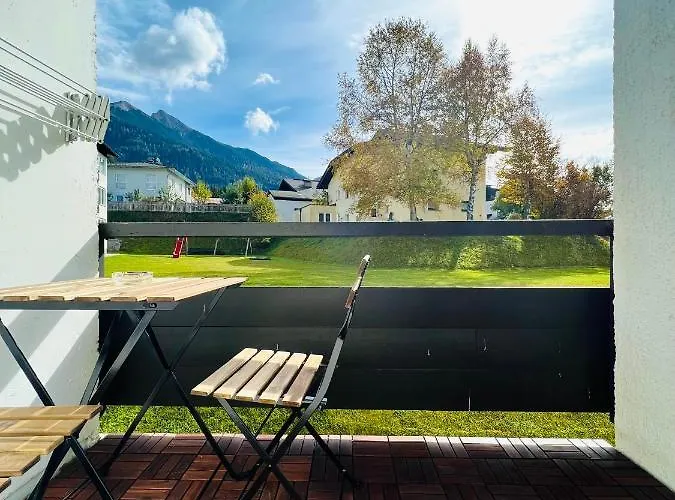 Wellness-apartment Seefeld And Chill Im Zentrum Mit Pool, Sauna Und Netflix For Free Appartamento