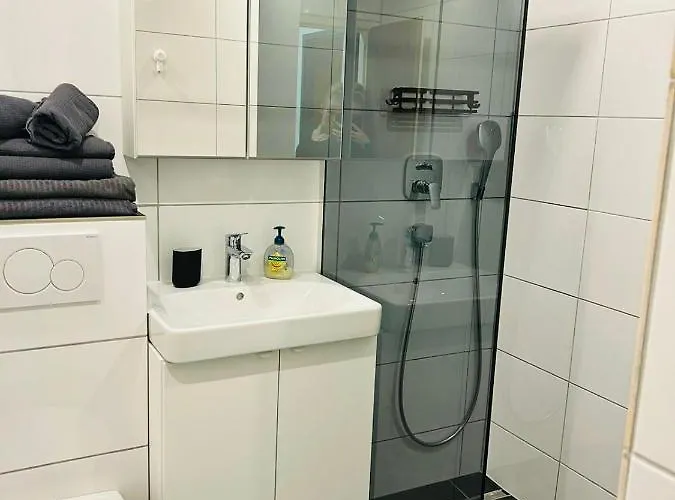 Appartamento Wellness-apartment Seefeld And Chill Im Zentrum Mit Pool, Sauna Und Netflix For Free