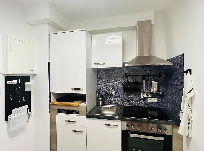 Apartmán Wellness-apartment Seefeld And Chill Im Zentrum Mit Pool, Sauna Und Netflix For Free *